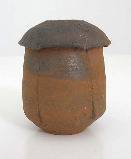 Pot à poussière de thé (NA), 2008 Pot à poussière de thé (NA), 2008